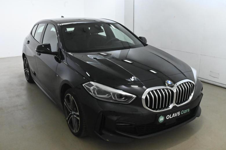 BMW 118i Aut. M-Sport LED LC-Pro CarPlay Navi 1/2 Sport-Leather KeylessStart Klima Camera PDC ... #3