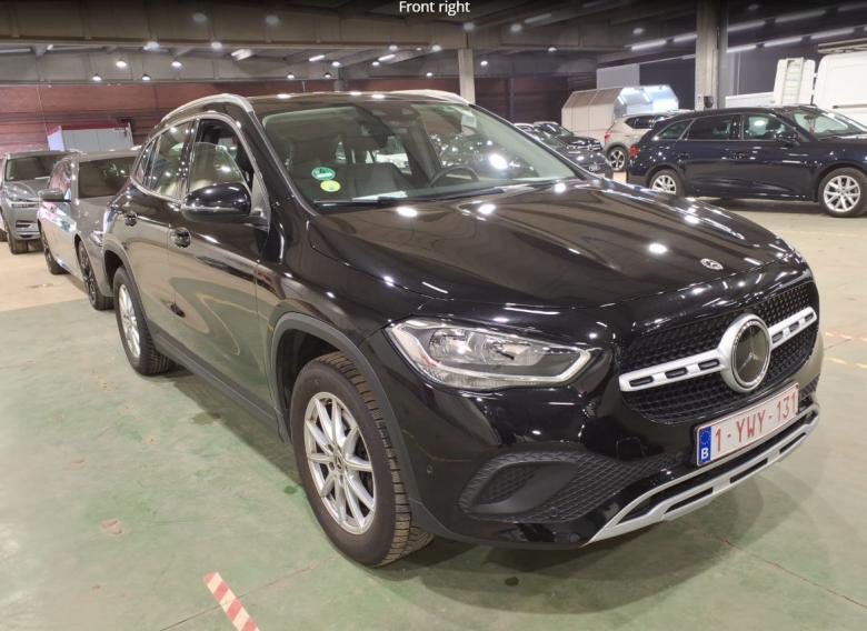 Mercedes GLA 180 d Aut. Widescreen CarPlay Navi 1/2 Leather KeylessStart Camera Klima PDC #2