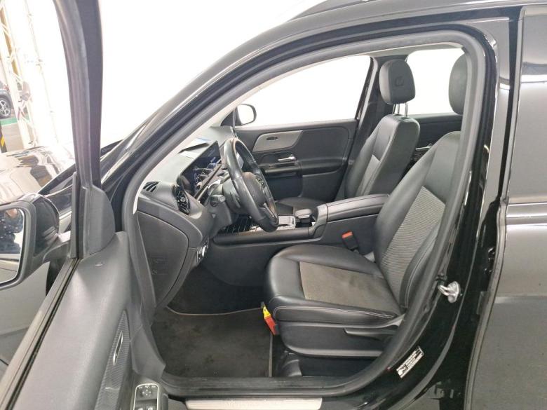 Mercedes GLB 180 d Aut. Pano Widescreen Navi 1/2 Leather Camera Klima PDC ... #6