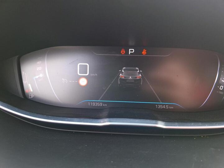 Peugeot 3008 1.5 BlueHDi Aut. Allure LED I-Cocpit CarPlay Navi 1/2 Leather Camera Klima PDC ... #6