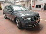 Volkswagen Tiguan 2.0 TDI Elegance Pano LED-Matrix Virtual CarPlay Navi Leather Camera Klima PDC ... #1