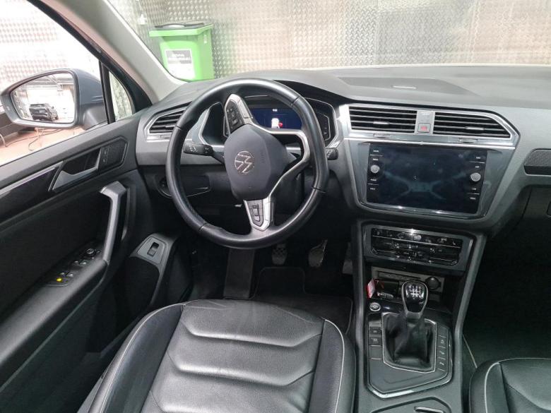 Volkswagen Tiguan 2.0 TDI Elegance Pano LED-Matrix Virtual CarPlay Navi Leather Camera Klima PDC ... #5