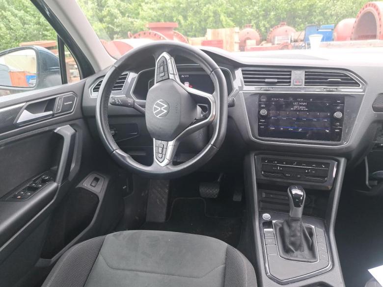 Volkswagen Tiguan 1.5 TSI Facelift Elegance Aut. Pano LED-Matrix Virtual CarPlay Navi Leather-Alcantara Klima PDC ... #5