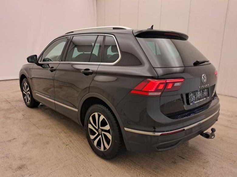Volkswagen Tiguan 1.5 TSI Active Pano Virtual Aut. LED CarPlay Navi Klima PDC ... #4