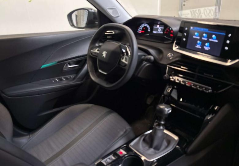Peugeot 2008 1.5 BlueHDI Allure LED 1/2 Leather Navi Camera Klima PDC ... #3